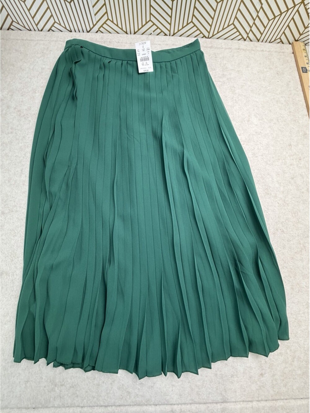J. Crew NWT Green Pleated Midi Skirt Size 6 Preppy Satin Side Zip A-Line $79.50